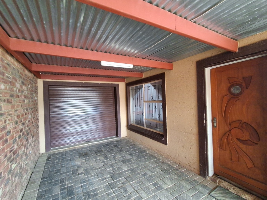 3 Bedroom Property for Sale in Alabama North West